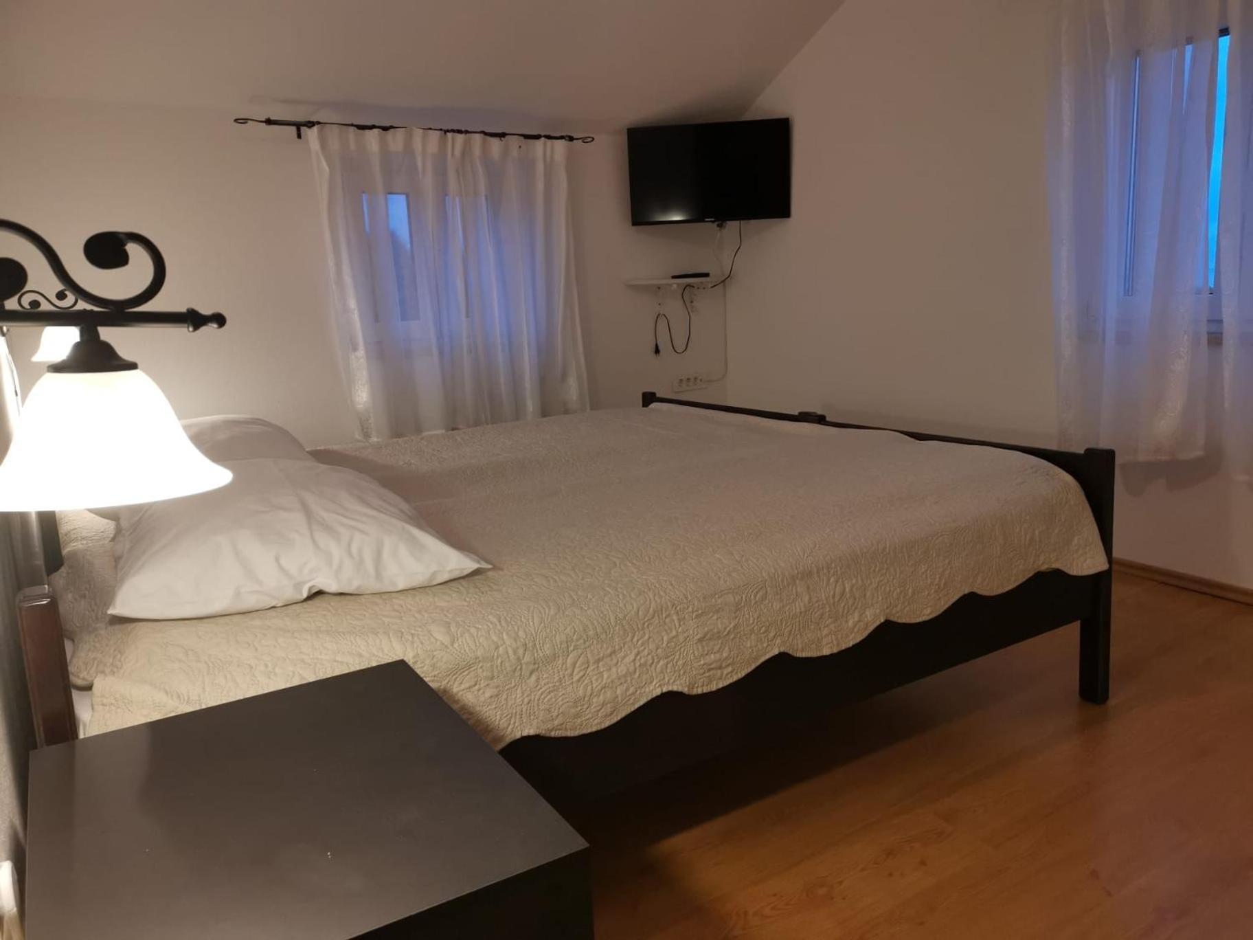 Apartman Kornu Veli Losinj Luaran gambar